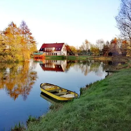 Restauracja Teo 宾馆 Cieszkow