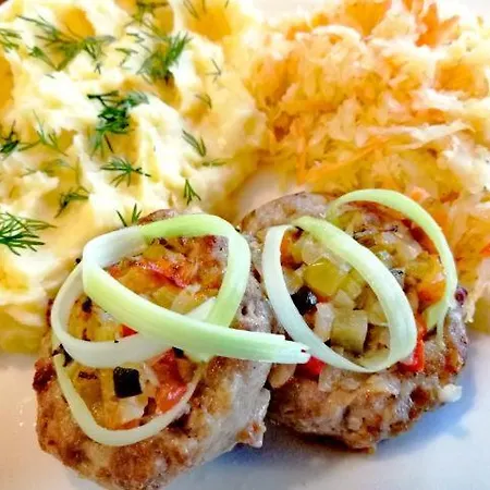 宾馆 Restauracja Teo *